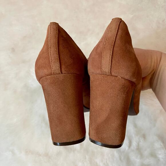 Liz Claiborne Suede Patchwork Heels - Picture 4 of 10
